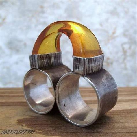 adrienne arsenault ring left hand.